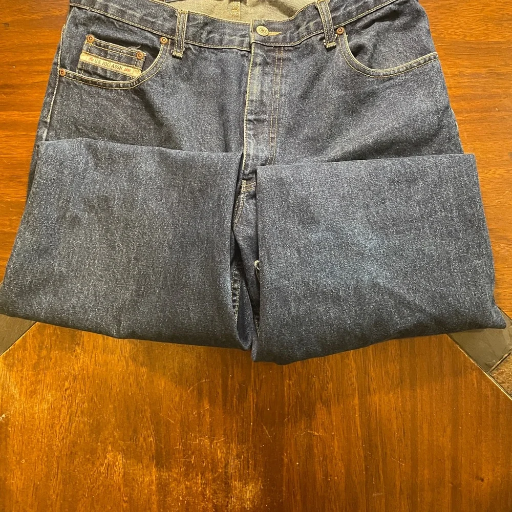 Vintage U.S. ASSN Men Relax, Fit Straight Loose Fit Jeans. Size 34W 32L $175.